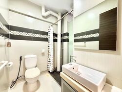Blk 160 Siglap East (Bedok), HDB Executive #545800921